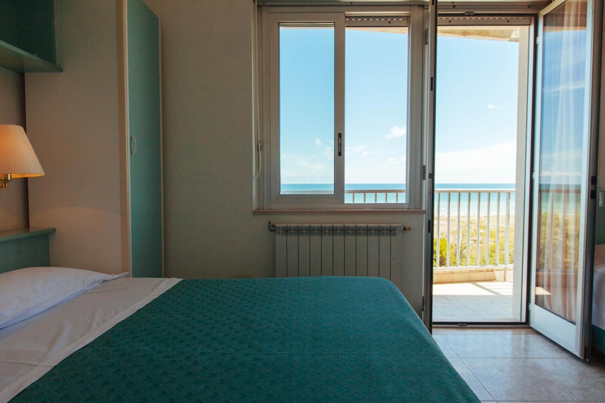 Hotel Perrozzi Васто Номер фото